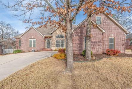 40 Sugarloaf Loop