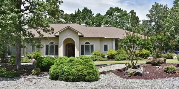 34 Sanchez Way