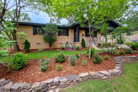 5000 Arlington Drive