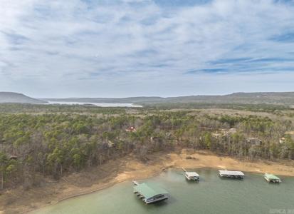 424 Potters Point Road