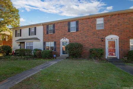 200 Pine Forest 3-B