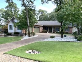 1 Tiburon Lane