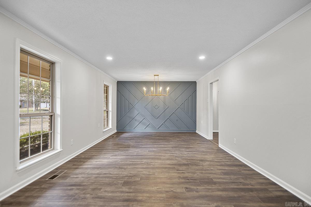 Image 1: Dining Room