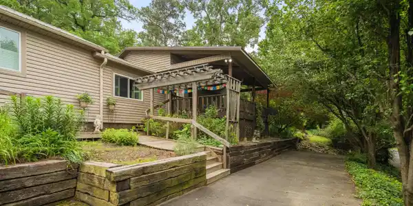 382 Music Mountain Road