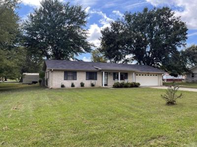 1805 Oaklawn Drive