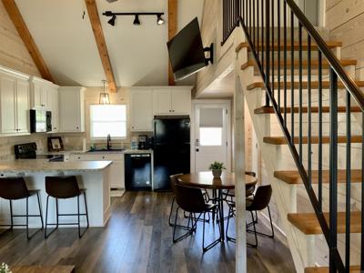 168 Shady Oak Trail