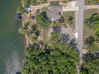 1503 Emerald Cove