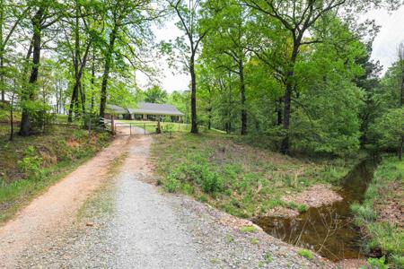 7966 SEVERN LANDING Road