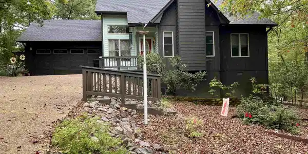 3 Rodriguez Place