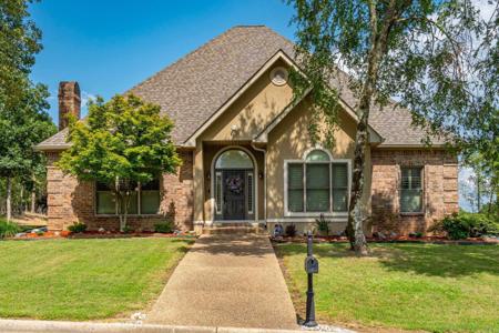 145 Gardens Gate Dr