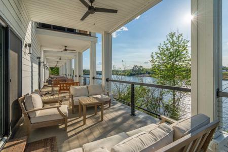 231 Ledgerock Road