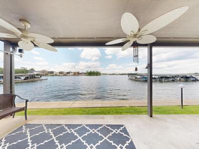 200  M-1 Hamilton Oaks Drive