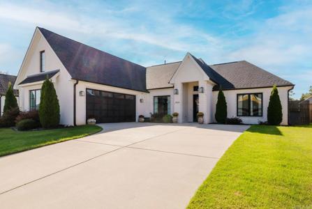 7405 Northwood Drive