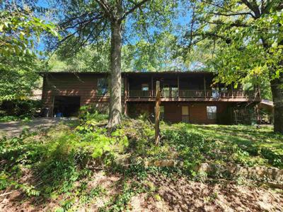 4 Whitewood Circle
