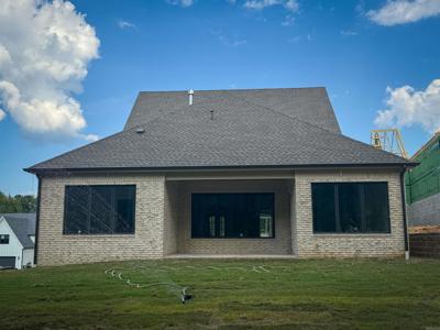 16 Calion Drive