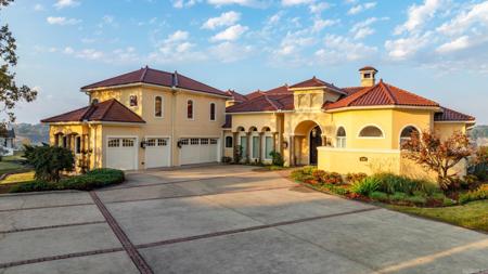 4907 Caribbean W Drive