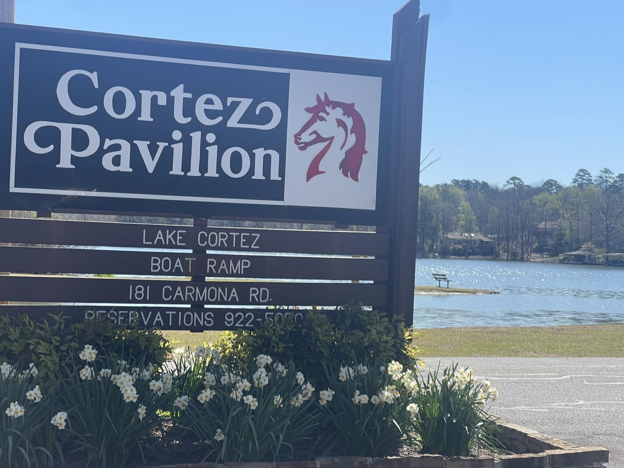 Image 2: Short drive from lot