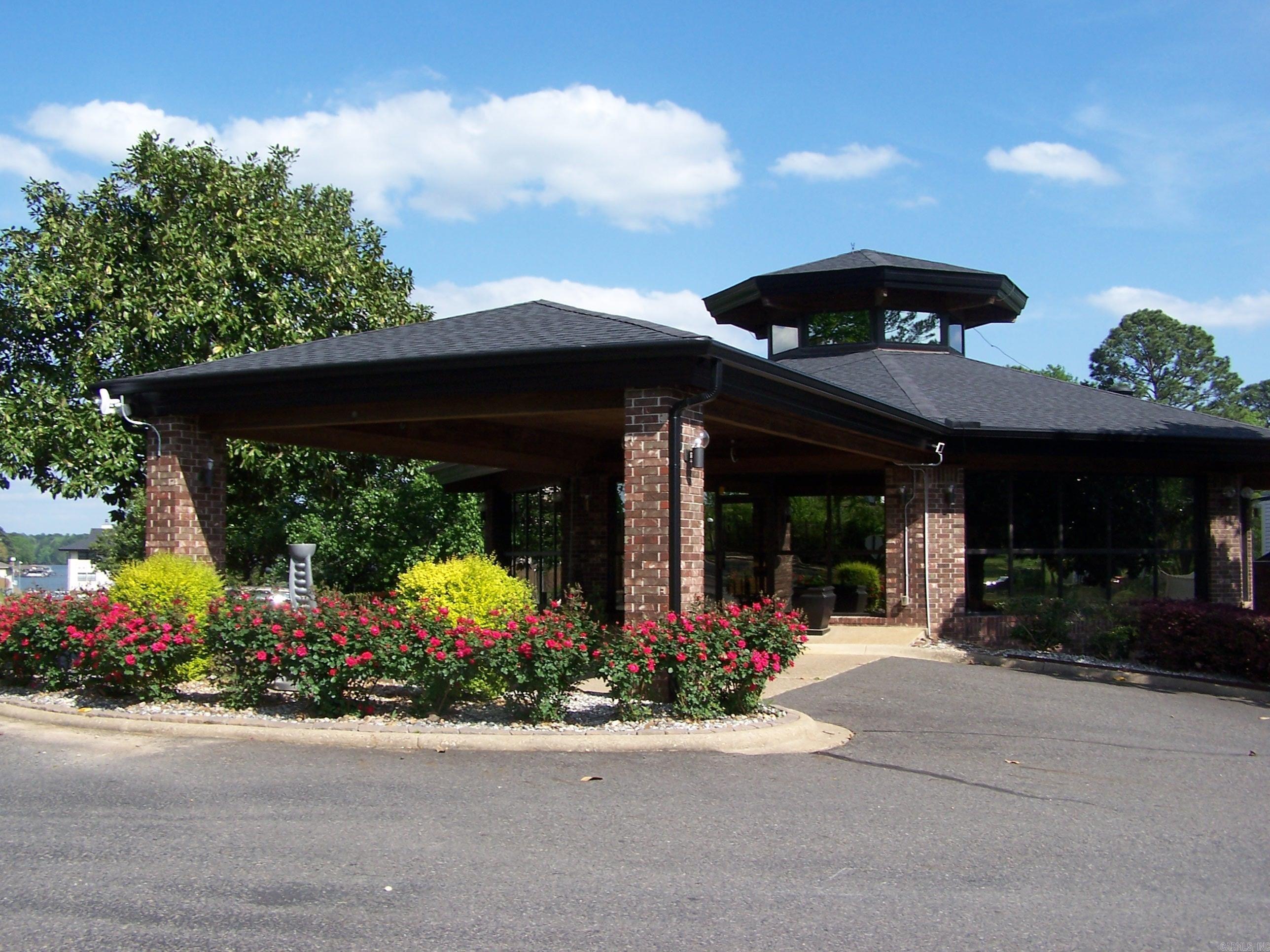 Image 0: Office