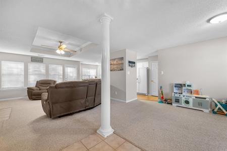 4049 Austin Lakes Circle