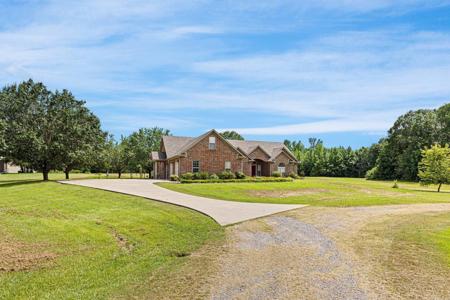 64 WILSON Cove