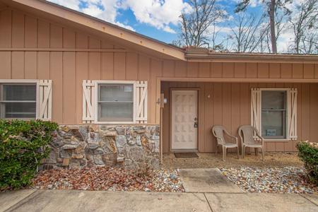 4 Orantes Place