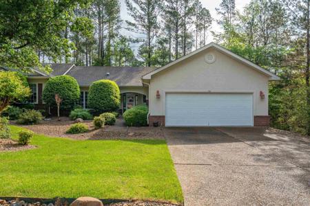 20 Risco Way