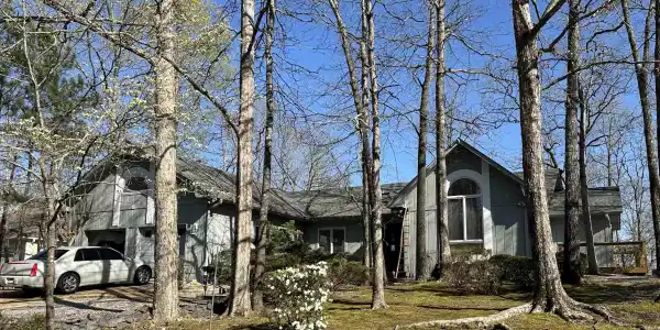 6 Agua Vista Lane
