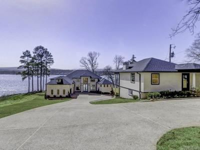 1004 Arkridge