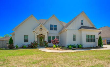 4941 Lake Vista Drive