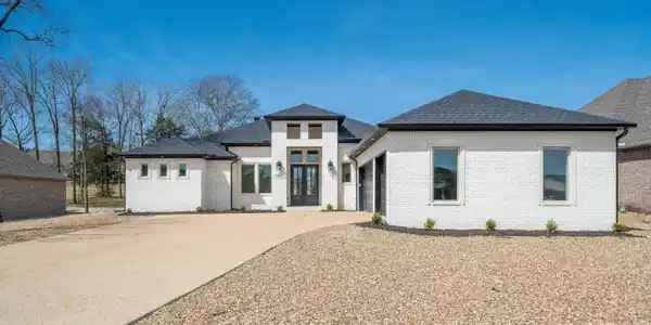 9 Linares Lane