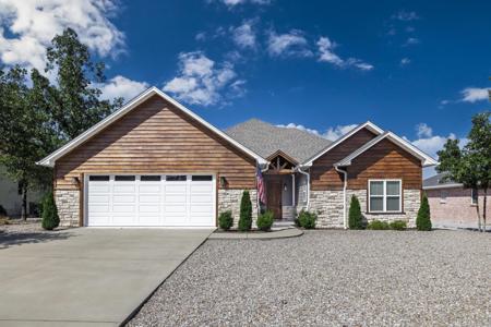 171 Cifuentes Way