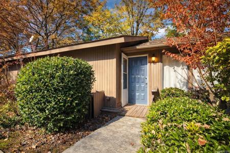 4 Fresca Lane