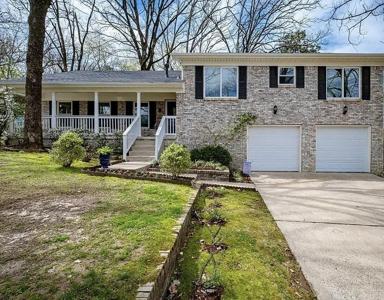 2 Highwood Drive