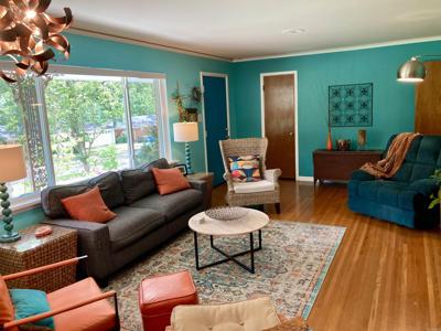 4613 Crestline Drive