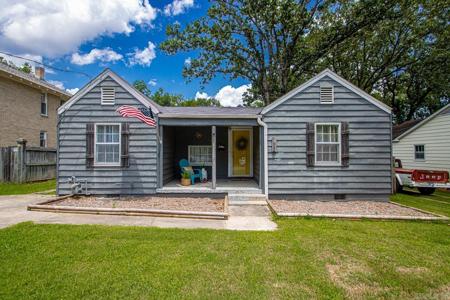 272 Plainview Circle