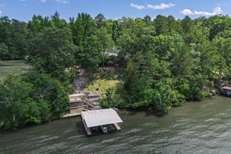 1323 Timberlake Drive