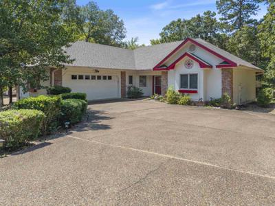 32 Promesa Place