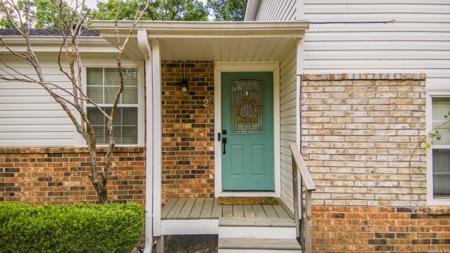 2 Idlewood Place
