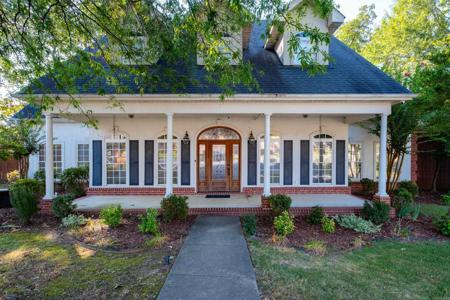 2809 Pinehurst Cove