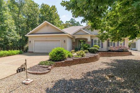 106 Cifuentes Way