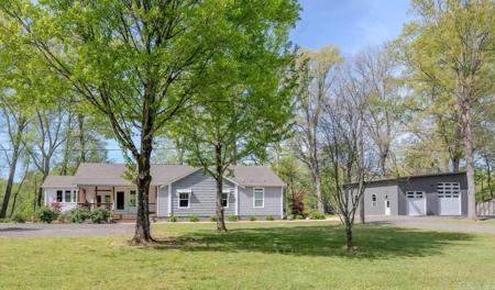2489 River bend Road