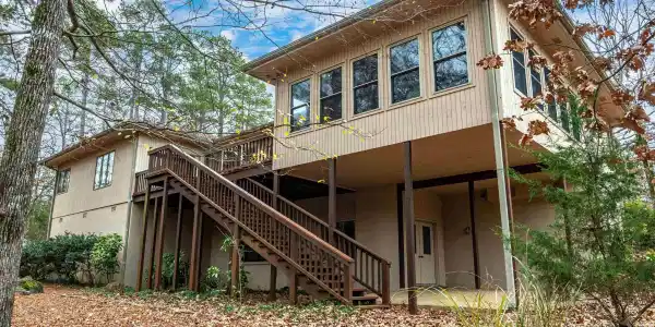 2 Resplandor Place