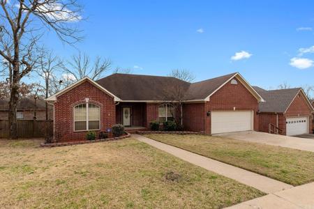 7365 W Ridge Circle