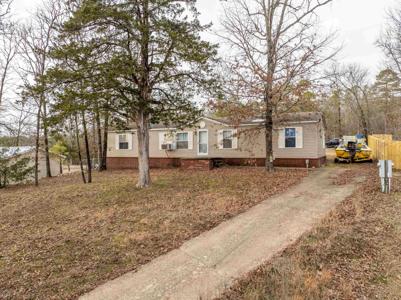 115 E Miracle Place