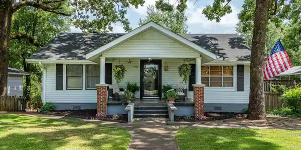 943 Twin Points Road