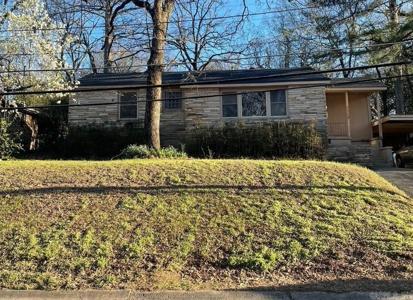 1112 Waterside Drive