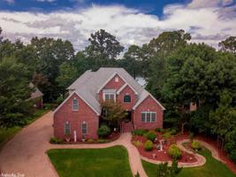 6705 Kensington