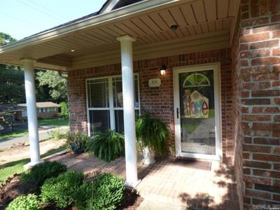101 Creekview Street