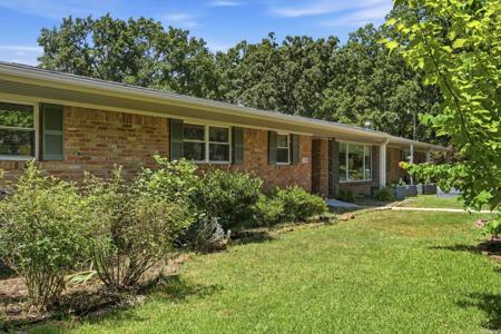 7309 Woodside Lane
