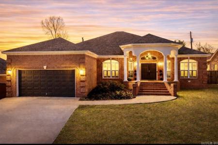 1114 Claycut Circle